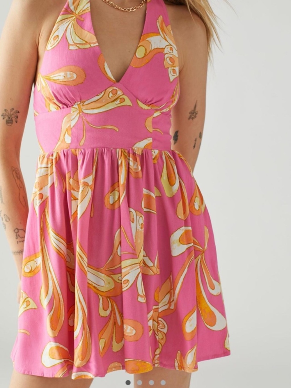 Urban Outfitters UO Lady Printed Halter Mini Dress Pink Large L - Picture 6 of 8
